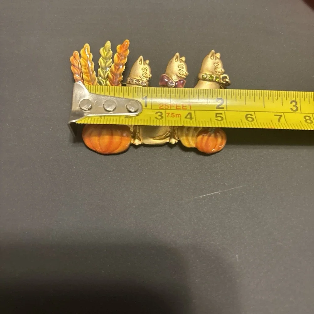 Vintage Kenneth Cole Autumn Brooch Pin Cat Pumpkin Wheat Metal Enamel KC Signed